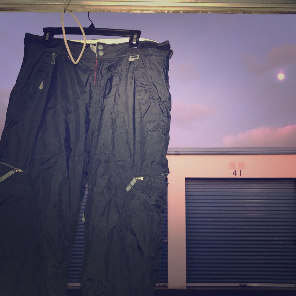 686 “Smarties” Double Cargo Snowboard Pants